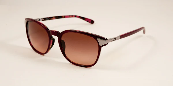 Oakley OO2047