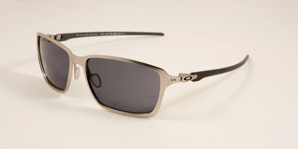 Oakley OO2047 - Image 7