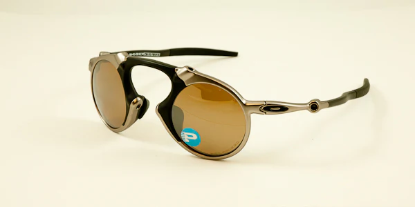 Oakley OO6019