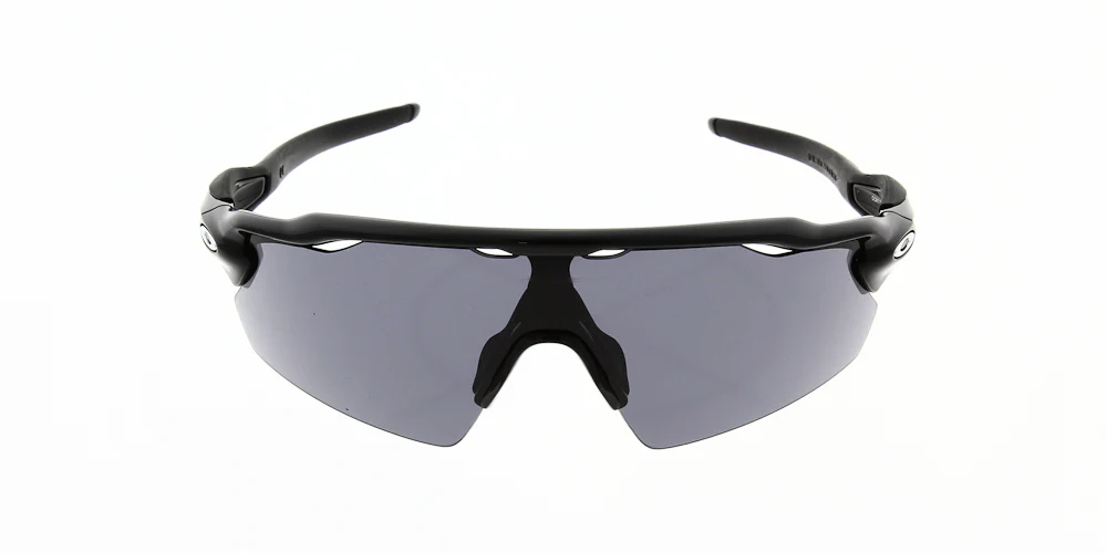 Oakley OO9211 - Image 2