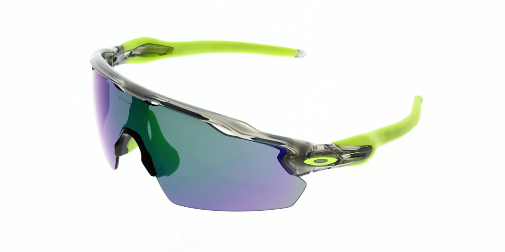 Oakley OO9211 - Image 8