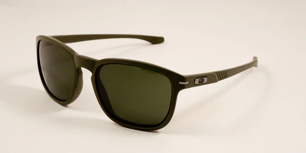 Oakley OO9223 - Image 8