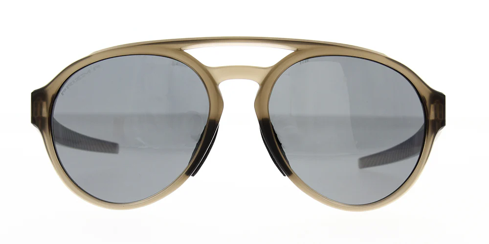 Oakley OO9421 - Image 11