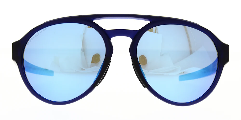 Oakley OO9421 - Image 5