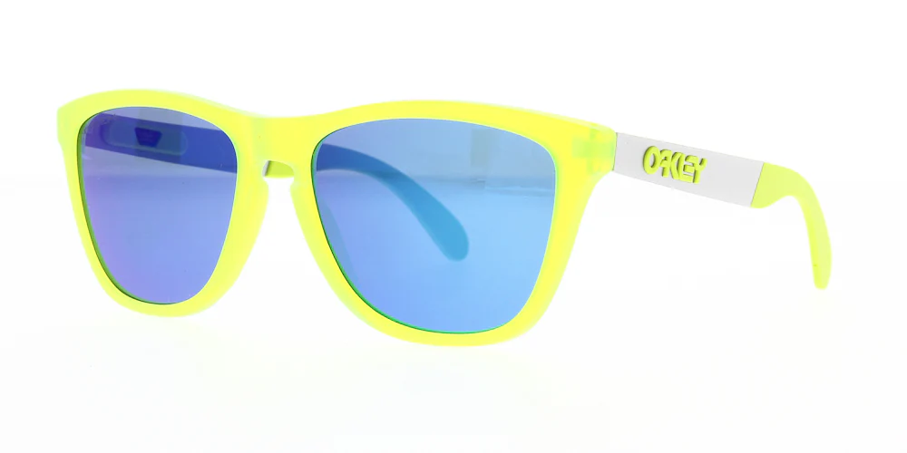 Oakley OO9428 - Image 30