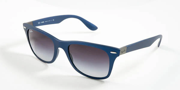 Ray Ban Wayfarer Liteforce Sunglasses RB4195 - Image 6